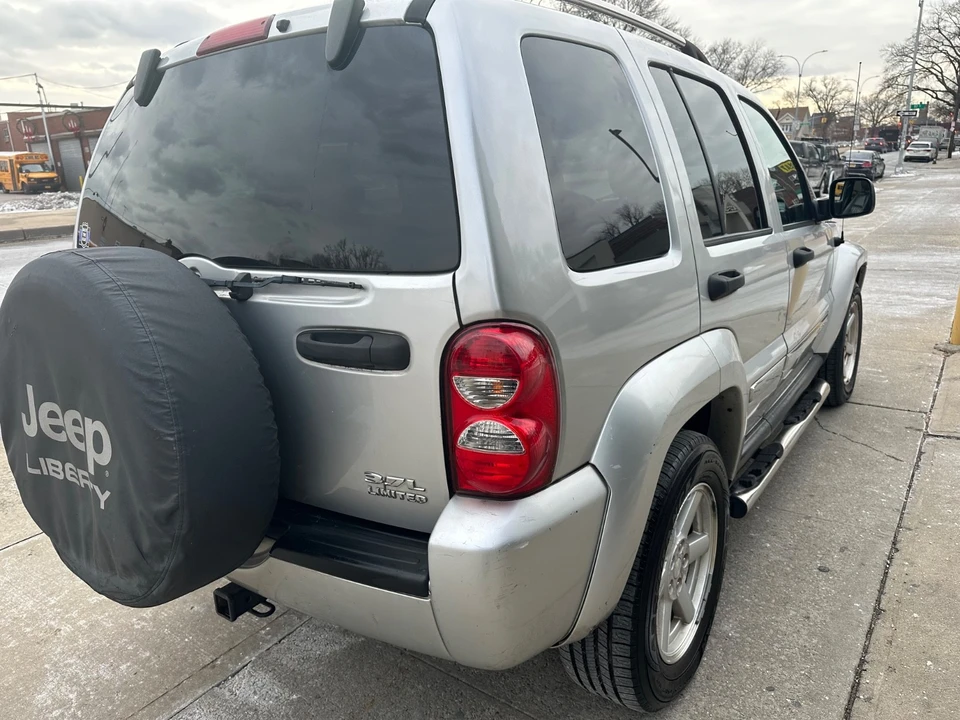 2007 Jeep KJ Liberty - Image 4 of 20