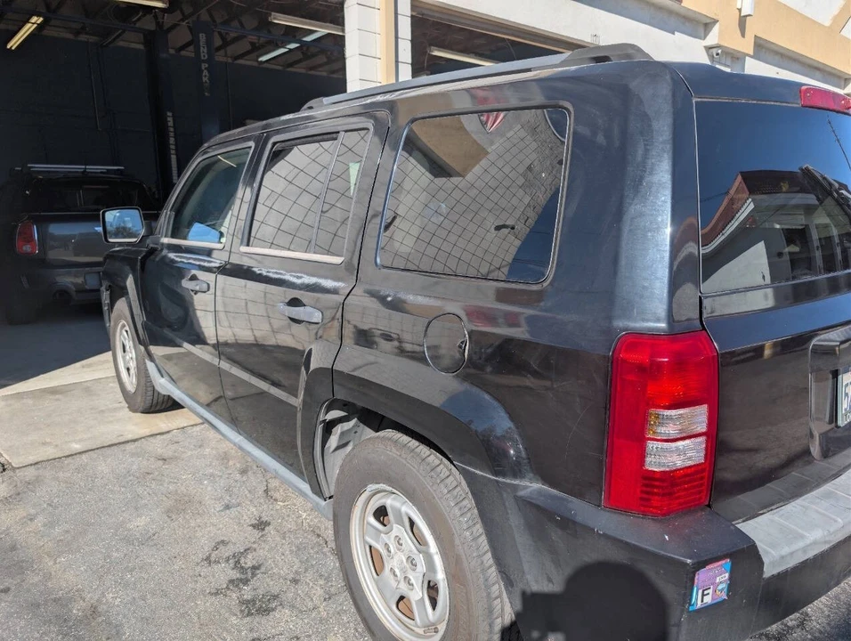 2007 Jeep Patriot - Image 8 of 15