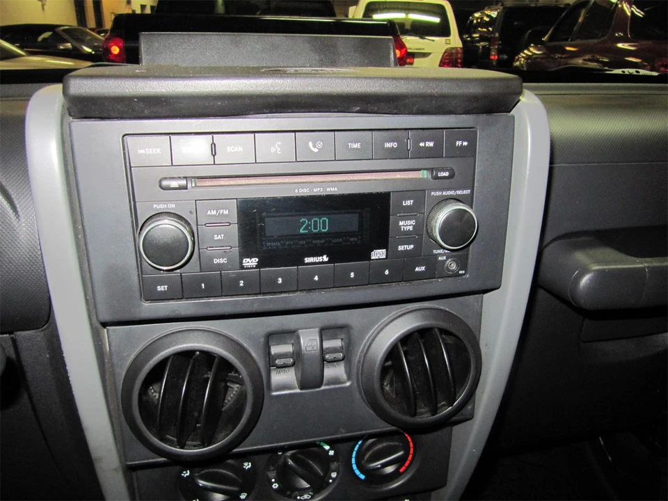 2007 Jeep JK Wrangler - Image 14 of 29