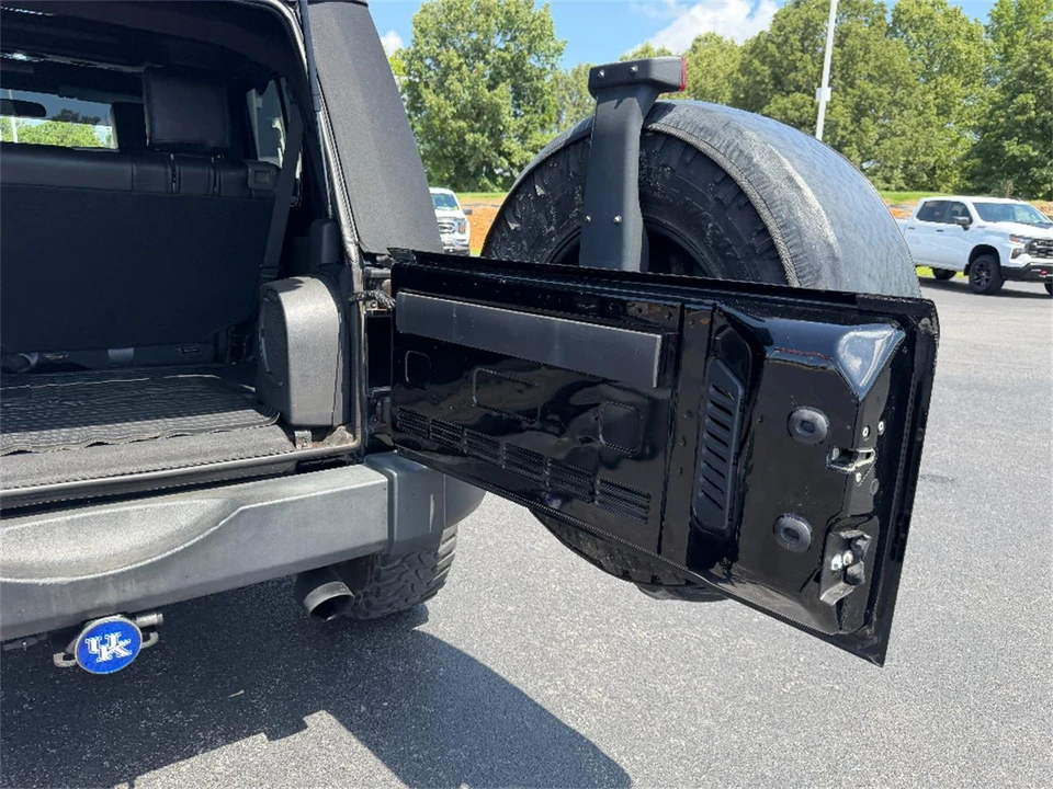 2007 Jeep JK Wrangler - Image 18 of 31