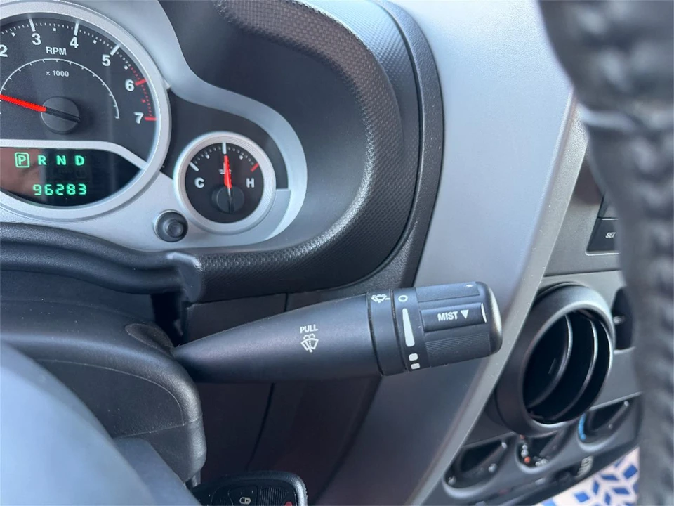 2007 Jeep JK Wrangler - Image 28 of 29