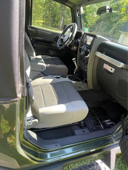 2007 Jeep JK Wrangler - Image 12 of 17
