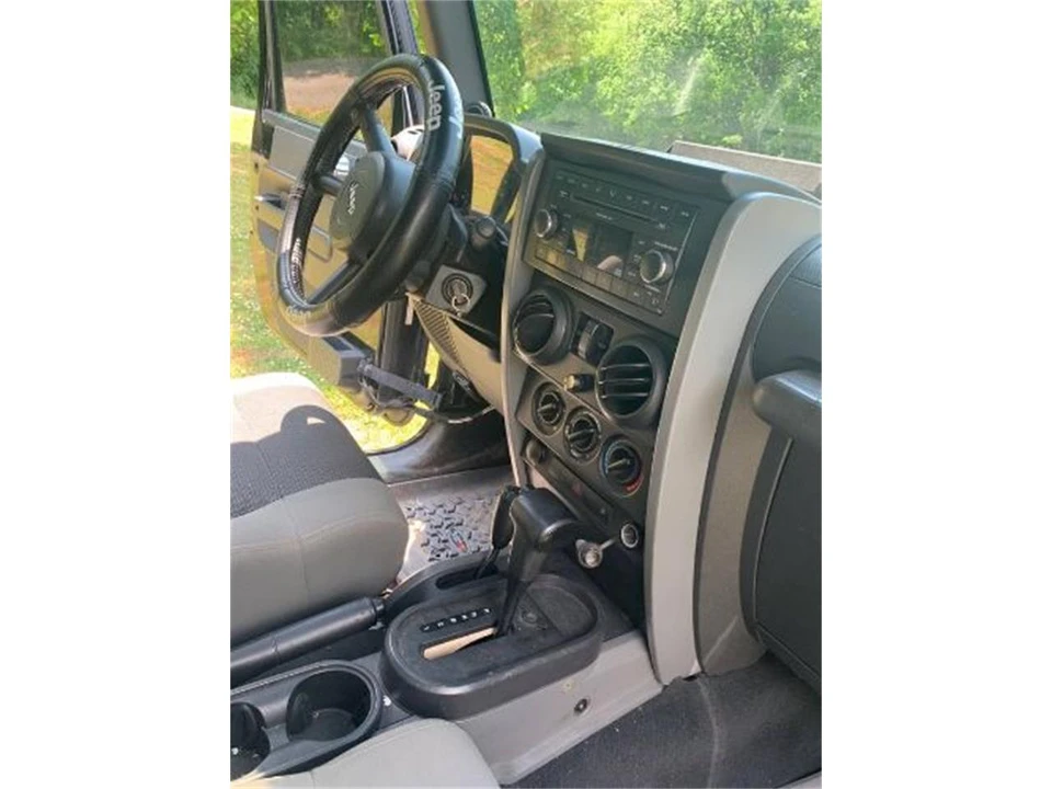 2007 Jeep JK Wrangler - Image 4 of 10
