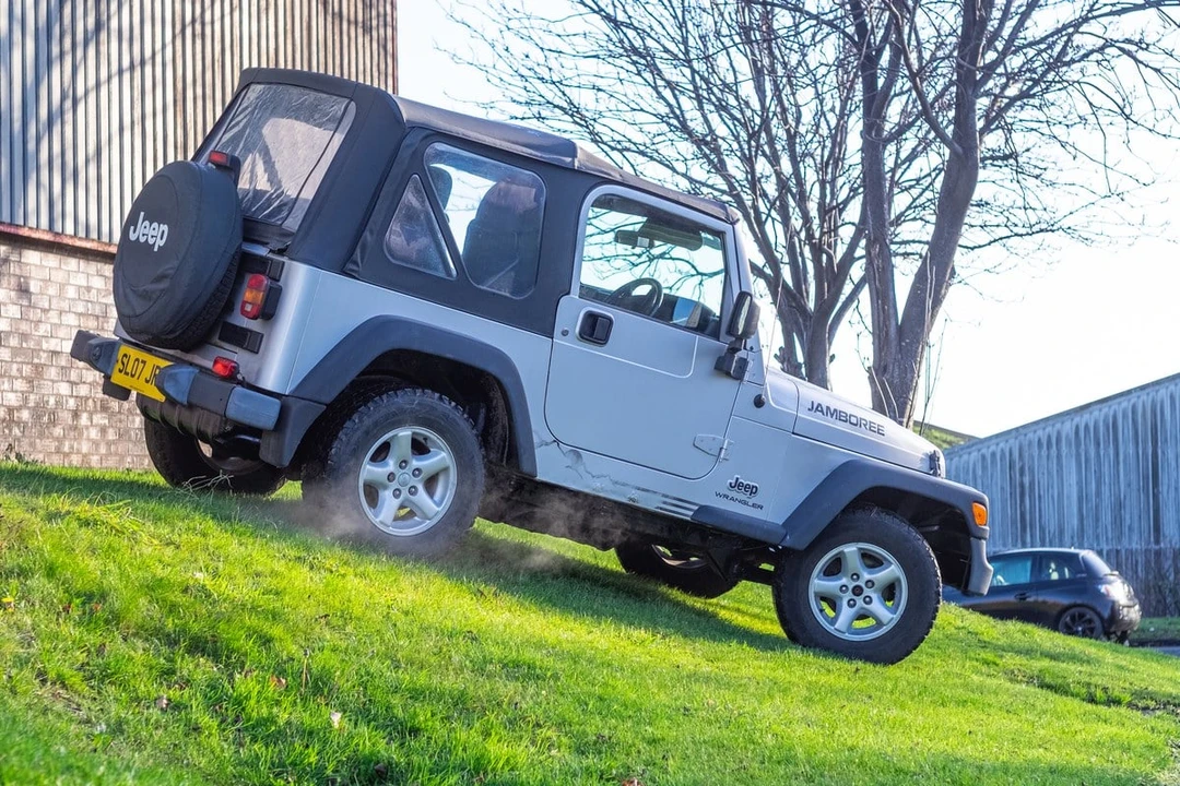 2007 Jeep JK Wrangler - Image 17 of 30