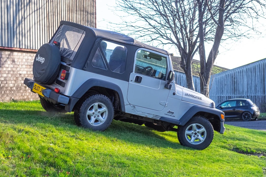 2007 Jeep JK Wrangler - Image 16 of 30