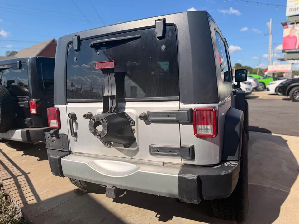 2007 Jeep JK Wrangler - Image 2 of 3