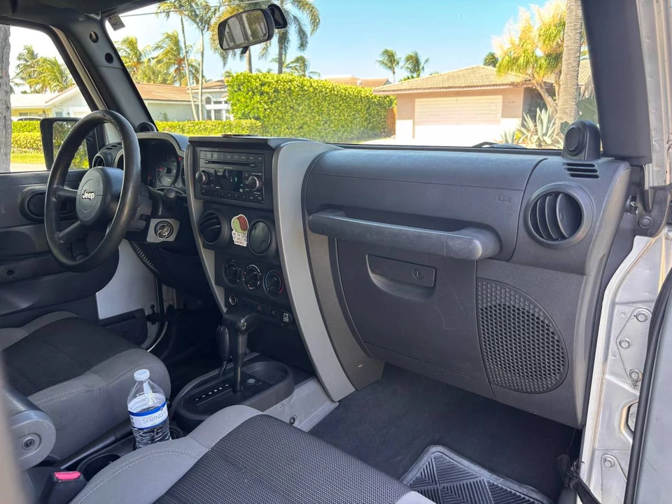 2007 Jeep JK Wrangler - Image 6 of 8
