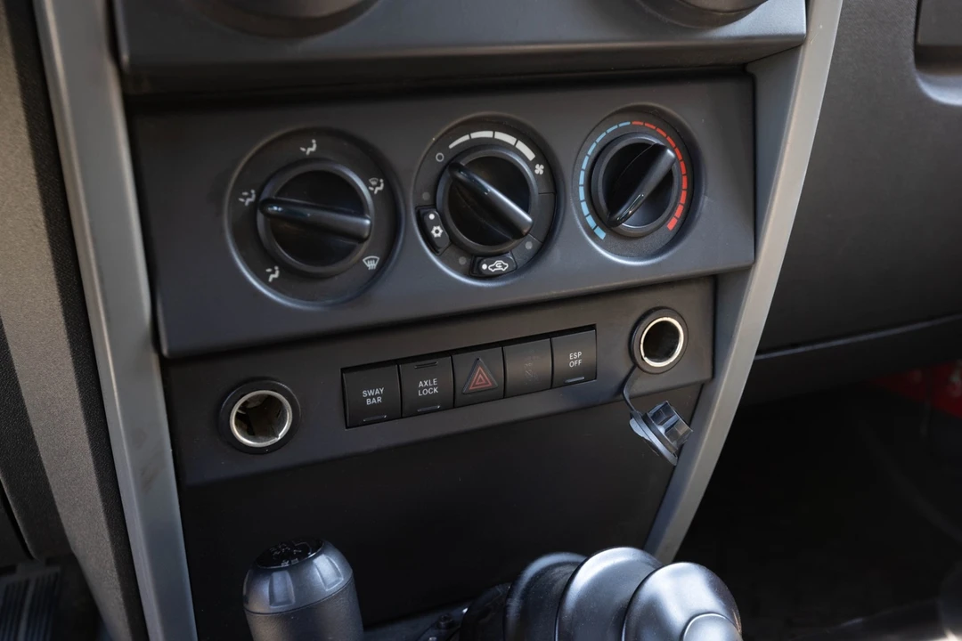 2007 Jeep JK Wrangler - Image 26 of 31
