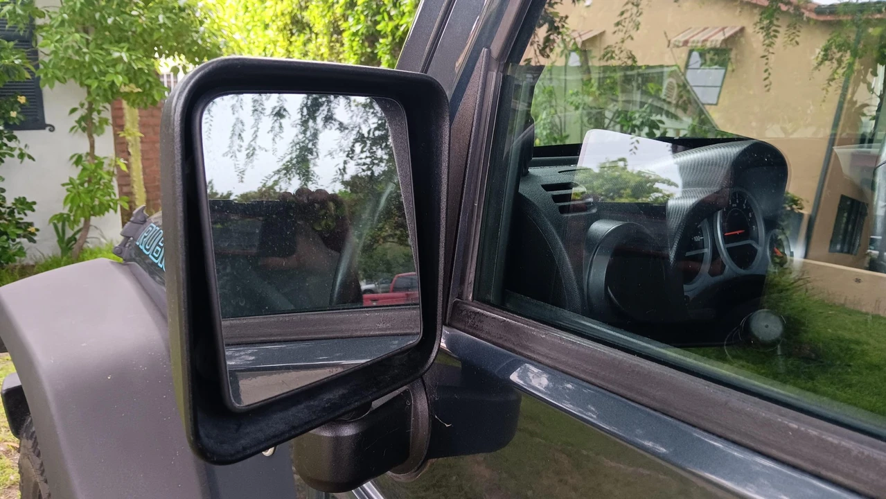 2007 Jeep JK Wrangler - Image 24 of 31