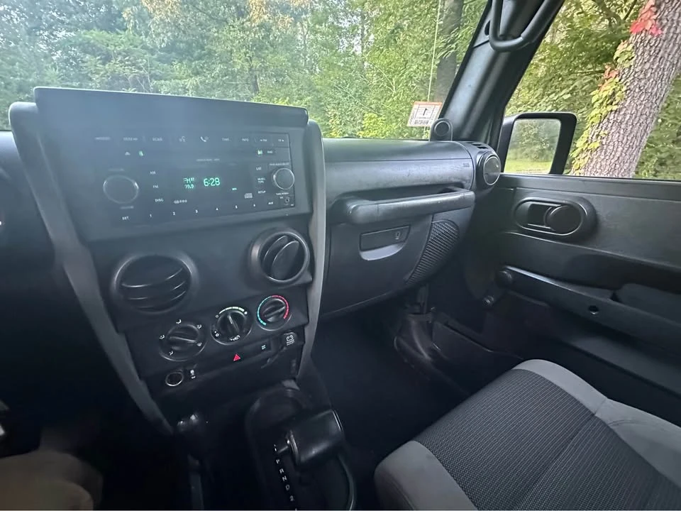 2007 Jeep JK Wrangler - Image 19 of 20