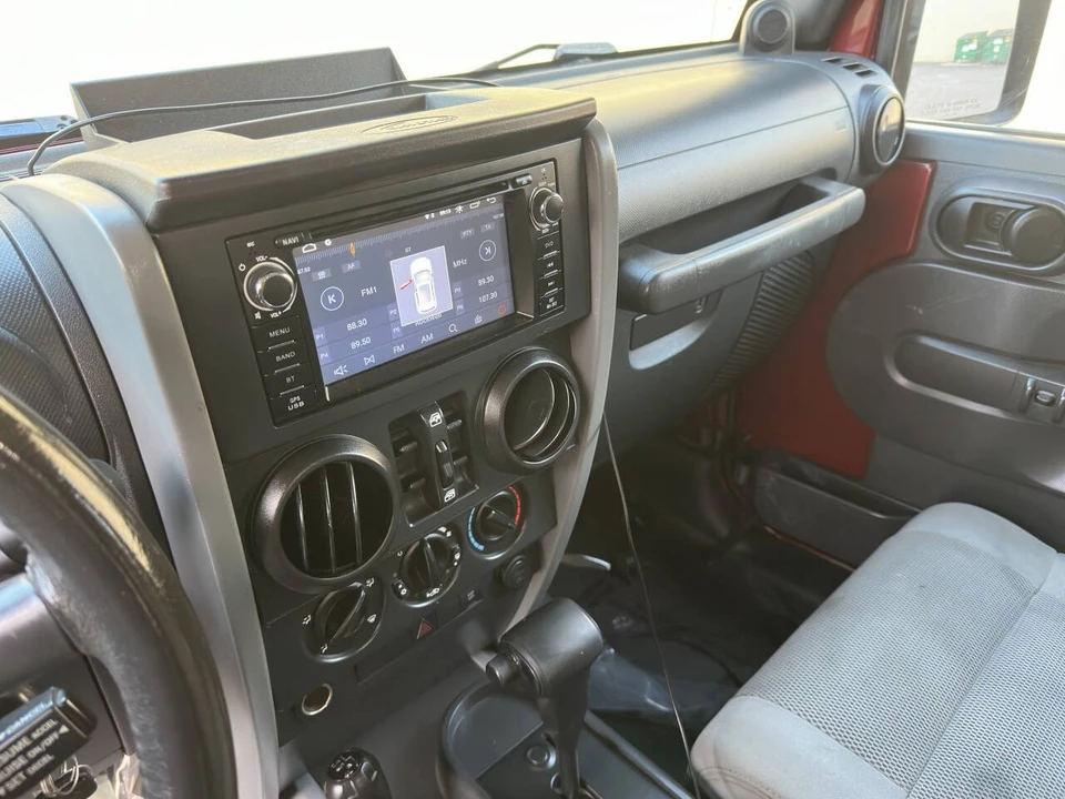 2007 Jeep JK Wrangler - Image 17 of 18