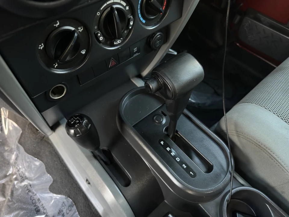 2007 Jeep JK Wrangler - Image 16 of 18