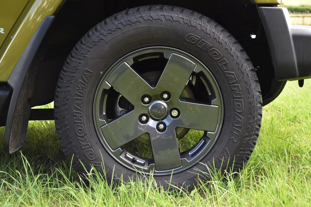2007 Jeep JK Wrangler - Image 9 of 30