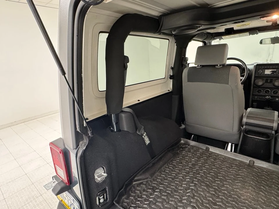 2007 Jeep JK Wrangler - Image 26 of 31