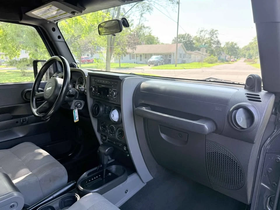 2007 Jeep JK Wrangler - Image 14 of 17
