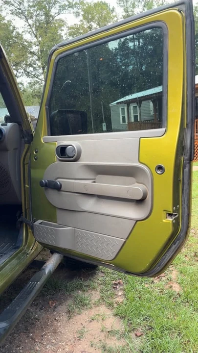 2007 Jeep JK Wrangler - Image 17 of 20