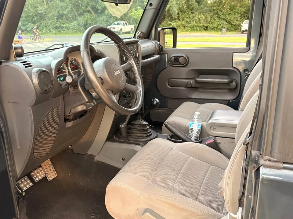 2007 Jeep JK Wrangler - Image 10 of 15