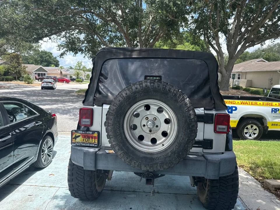 2007 Jeep JK Wrangler - Image 18 of 19