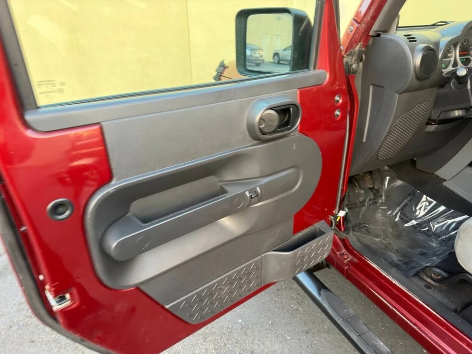2007 Jeep JK Wrangler - Image 14 of 18