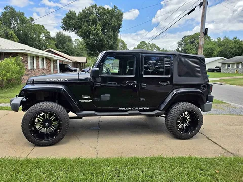 2007 Jeep Wrangler Unlimited Sahara (JK) Sport Utility 4D