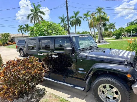 2007 Jeep Wrangler Unlimited Sahara (JK) Sport Utility 4D