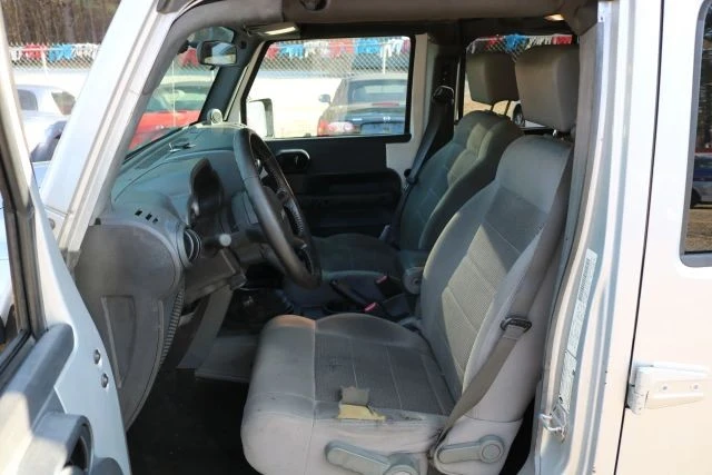 2007 Jeep JK Wrangler - Image 10 of 16