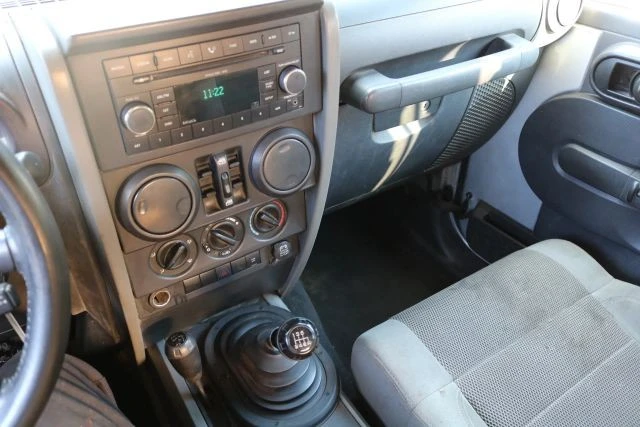 2007 Jeep JK Wrangler - Image 16 of 16