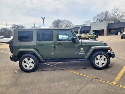 2007 Jeep Wrangler Unlimited Sahara Sport Utility 4D