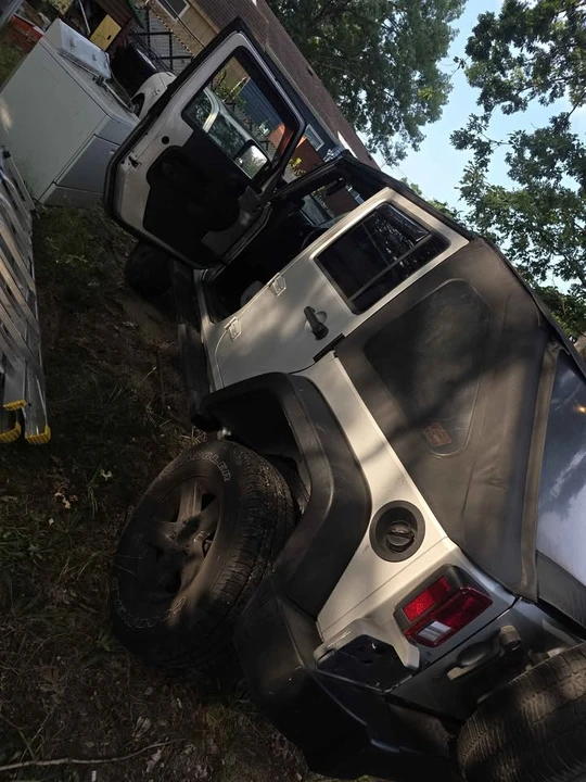 2007 Jeep JK Wrangler - Image 10 of 11