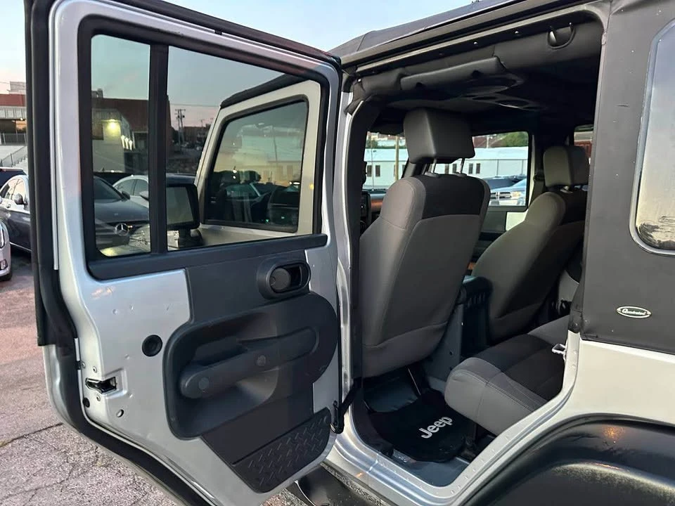2007 Jeep JK Wrangler - Image 11 of 20