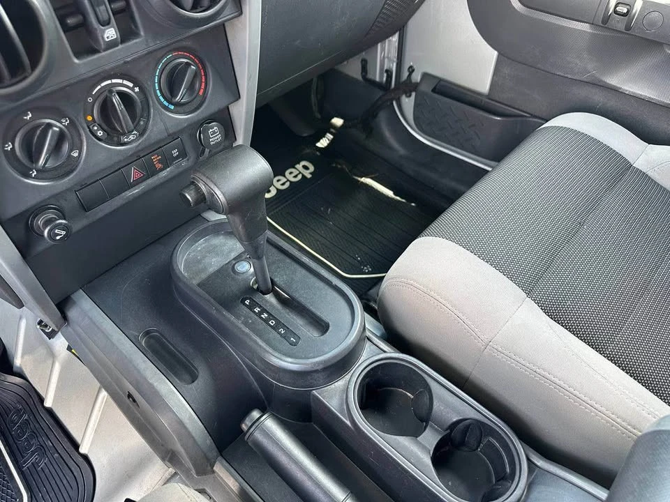 2007 Jeep JK Wrangler - Image 19 of 20