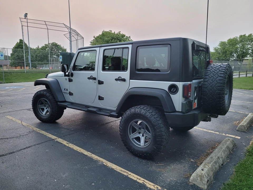 2007 Jeep JK Wrangler - Image 11 of 31
