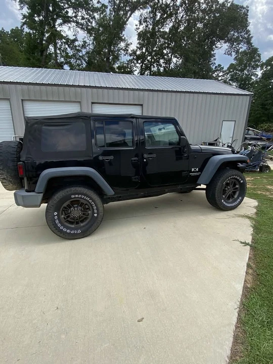 2007 Jeep JK Wrangler - Image 2 of 7