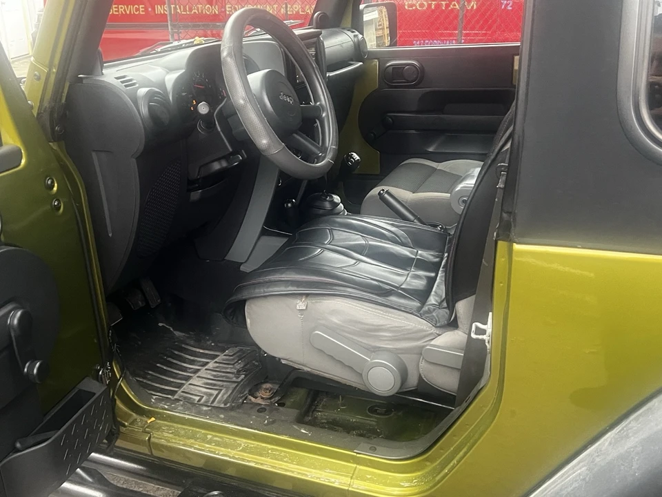 2007 Jeep JK Wrangler - Image 14 of 17