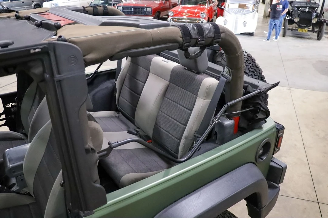 2007 Jeep JK Wrangler - Image 20 of 21