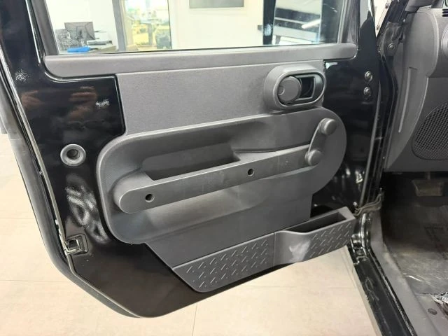 2007 Jeep JK Wrangler - Image 19 of 20