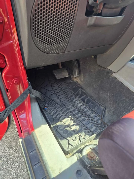 2007 Jeep JK Wrangler - Image 13 of 18
