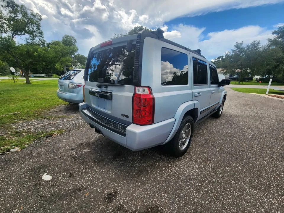 2007 Jeep Commander - Image 2 of 18
