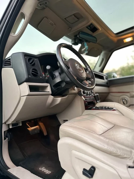 2007 Jeep Commander - Image 4 of 10