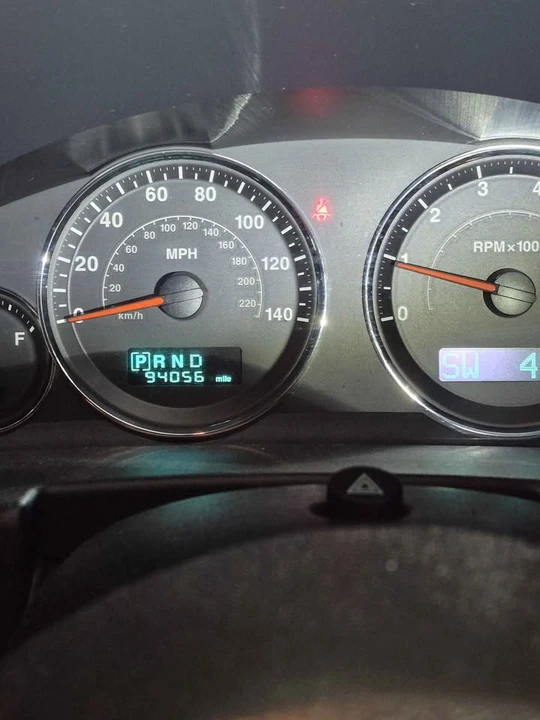 2007 Jeep Commander - Image 10 of 11