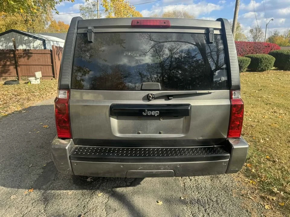2007 Jeep Commander - Image 7 of 13