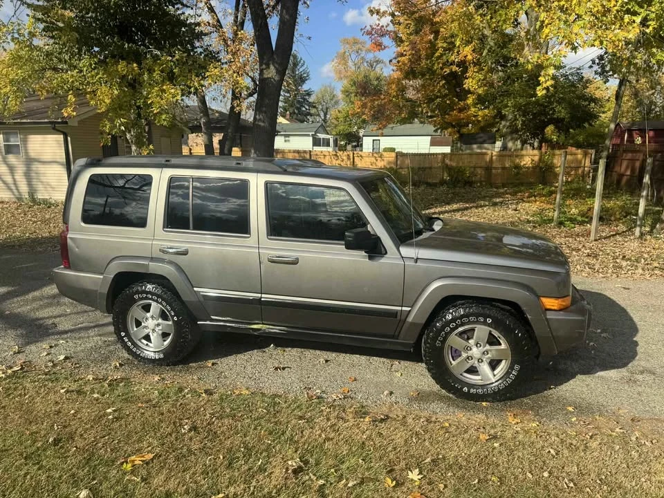 2007 Jeep Commander - Image 3 of 13