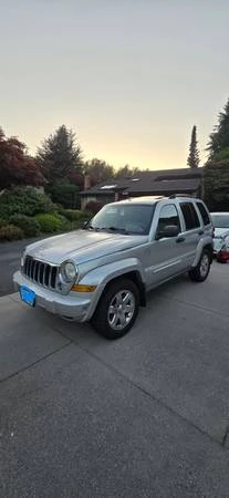2007 Jeep KJ Liberty - Image 2 of 9