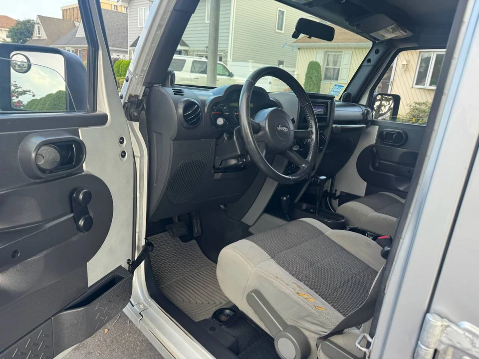 2007 Jeep JK Wrangler - Image 4 of 10