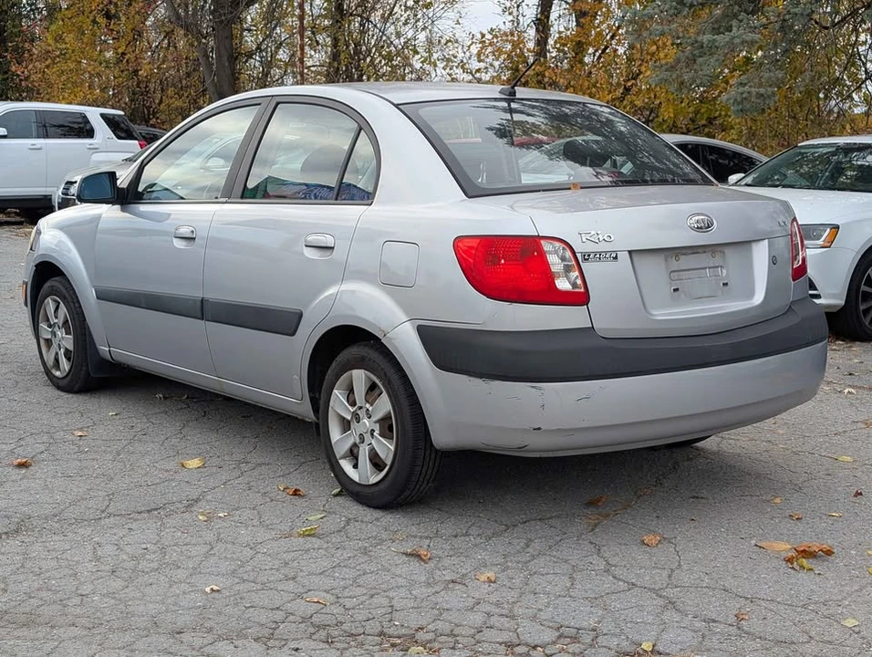 2007 Kia Rio - Image 2 of 8