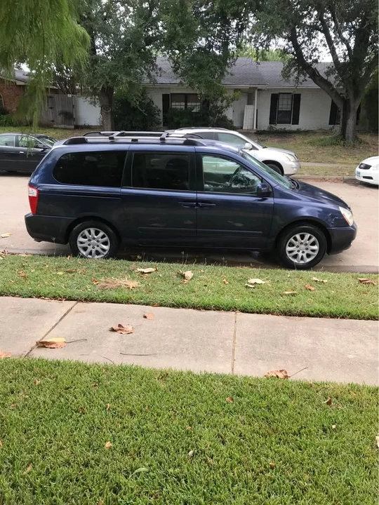 2007 Kia Carnival - Image 3 of 15