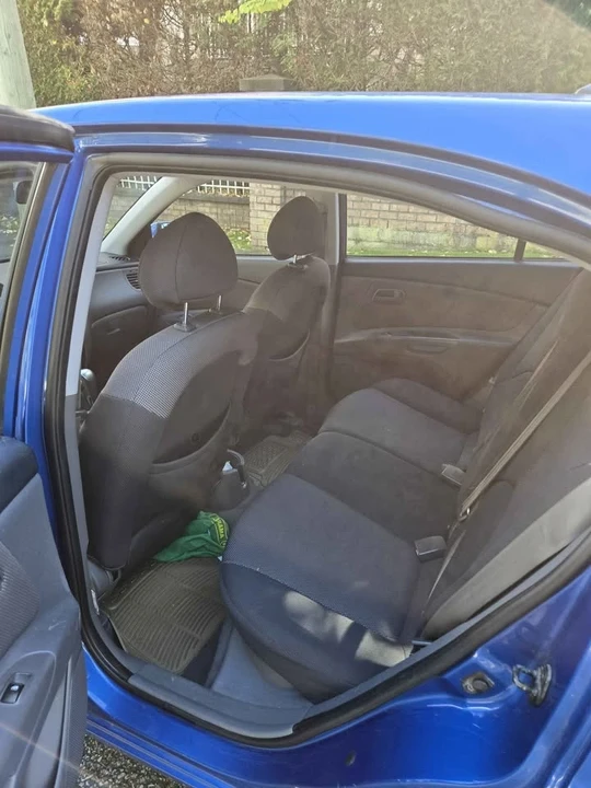 2007 Kia Rio - Image 8 of 13