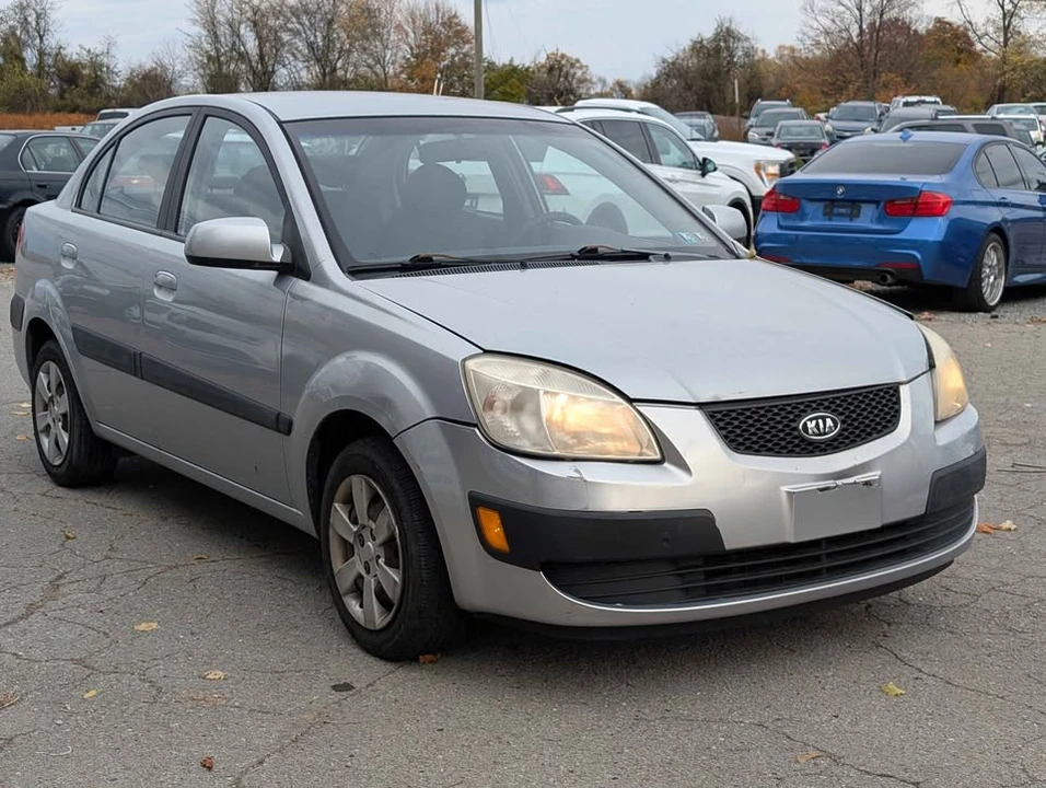 2007 Kia Rio - Image 4 of 8