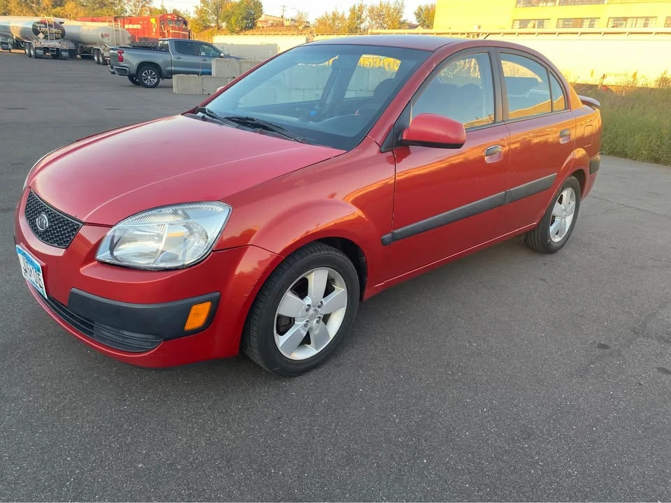 2007 Kia Rio - Image 2 of 9