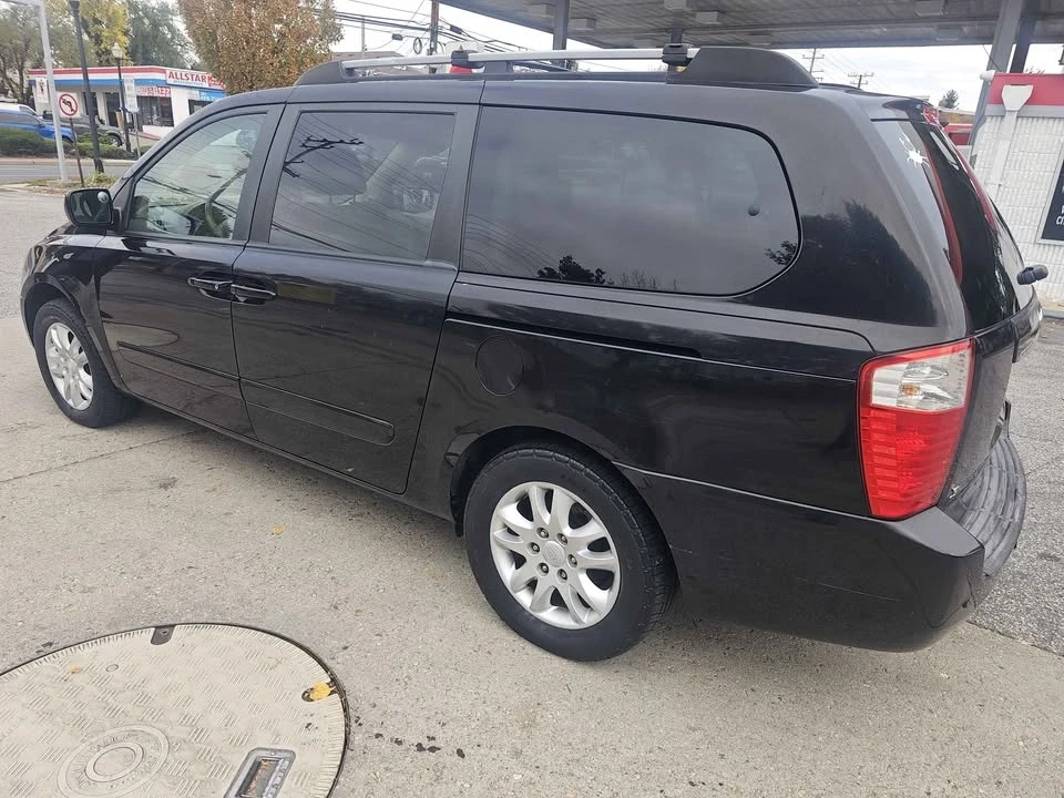 2007 Kia Carnival - Image 3 of 10